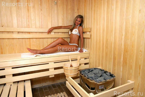 Romance Hotel 13